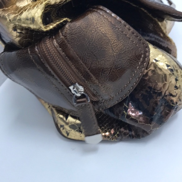 M.C. Marc Chantal Purse - Picture 3 of 3